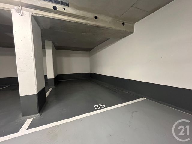 Parking à louer PARIS