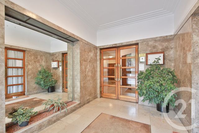Afficher la photo en grand Appartement F4 à vendre - 4 pièces - 101.11 m2 - PARIS - 75016 - ILE-DE-FRANCE - Century 21 Auteuil Immobilier