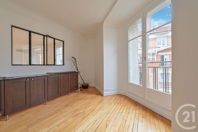 Appartement F2 bis à vendre - 2 pièces - 63.0 m2 - PARIS - 75016 - ILE-DE-FRANCE - Century 21 Auteuil Immobilier