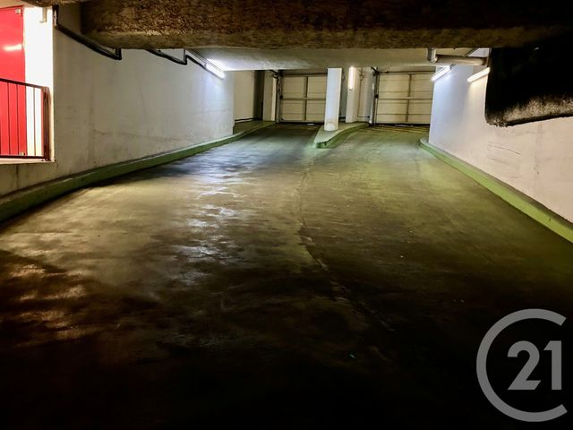 parking à louer - 14.0 m2 - PARIS - 75016 - ILE-DE-FRANCE - Century 21 Auteuil Immobilier