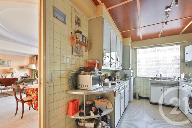 Appartement F5 à vendre - 5 pièces - 133.1 m2 - PARIS - 75016 - ILE-DE-FRANCE - Century 21 Auteuil Immobilier