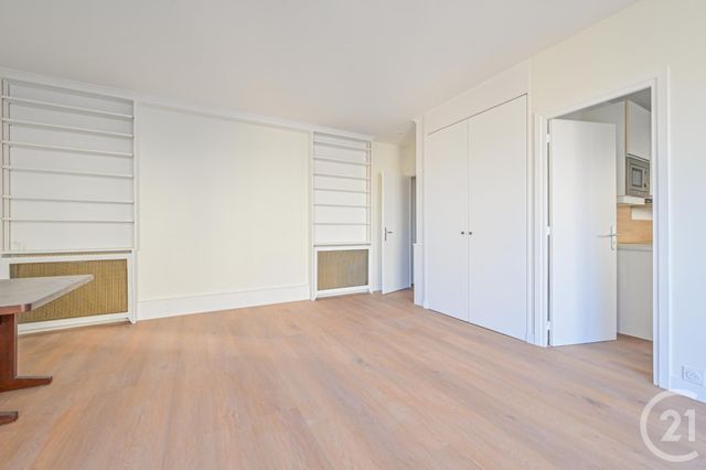 Appartement F1 à louer - 1 pièce - 42.0 m2 - PARIS - 75016 - ILE-DE-FRANCE - Century 21 Auteuil Immobilier