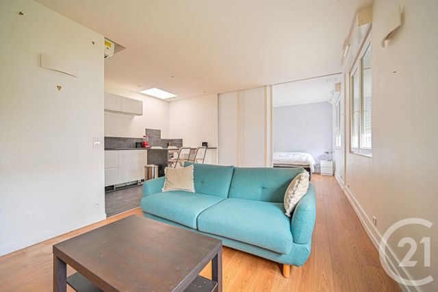 Afficher la photo en grand Appartement F2 à louer - 2 pièces - 42.78 m2 - PARIS - 75016 - ILE-DE-FRANCE - Century 21 Auteuil Immobilier