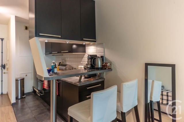 Appartement Studio à louer - 1 pièce - 37.0 m2 - PARIS - 75016 - ILE-DE-FRANCE - Century 21 Auteuil Immobilier