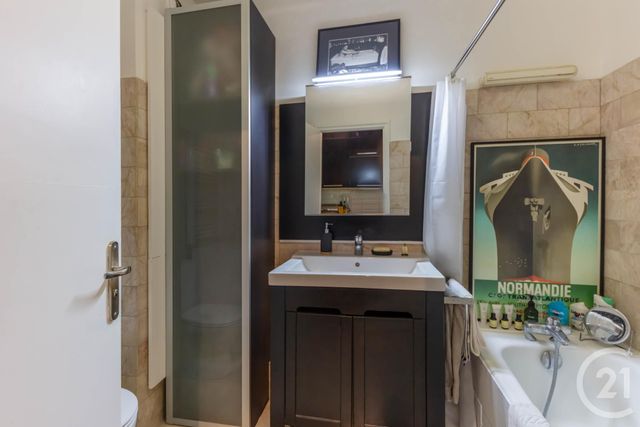 Appartement Studio à louer - 1 pièce - 37.0 m2 - PARIS - 75016 - ILE-DE-FRANCE - Century 21 Auteuil Immobilier