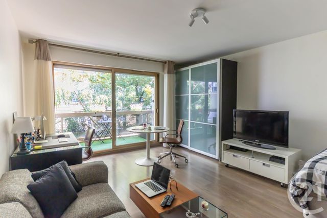 Appartement Studio à louer - 1 pièce - 37.0 m2 - PARIS - 75016 - ILE-DE-FRANCE - Century 21 Auteuil Immobilier