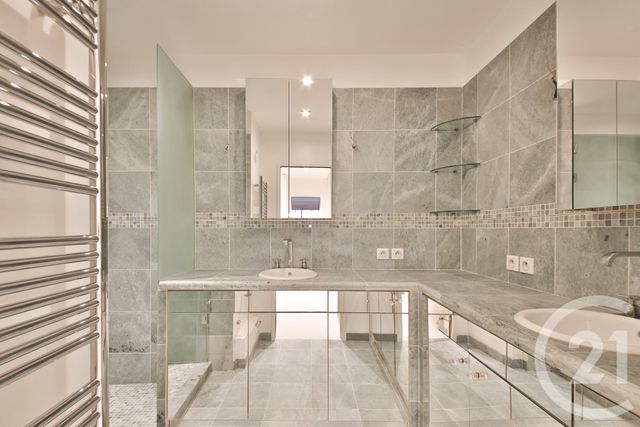 Appartement F4 à vendre - 4 pièces - 121.76 m2 - PARIS - 75016 - ILE-DE-FRANCE - Century 21 Auteuil Immobilier