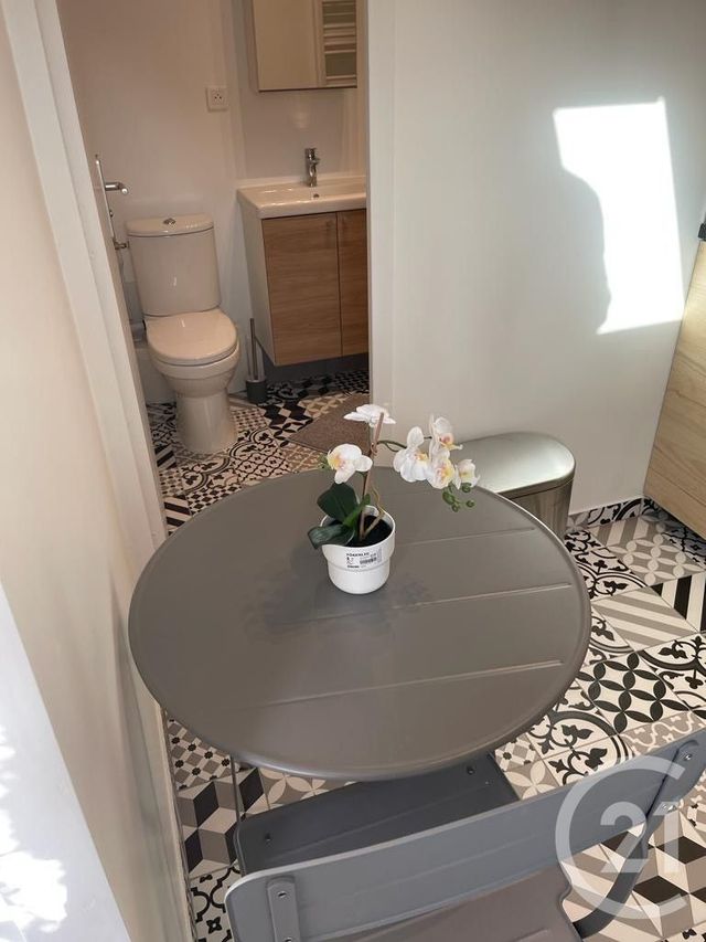 Appartement F1 à louer - 1 pièce - 25.62 m2 - PARIS - 75016 - ILE-DE-FRANCE - Century 21 Auteuil Immobilier