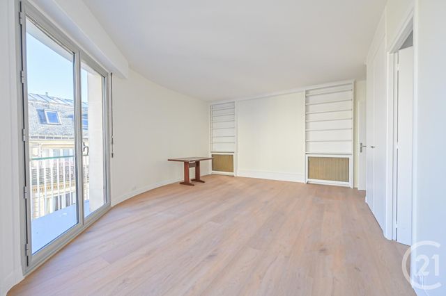 Appartement F1 à louer - 1 pièce - 42.0 m2 - PARIS - 75016 - ILE-DE-FRANCE - Century 21 Auteuil Immobilier
