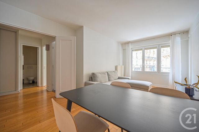 Appartement F2 à louer - 2 pièces - 44.8 m2 - PARIS - 75016 - ILE-DE-FRANCE - Century 21 Auteuil Immobilier
