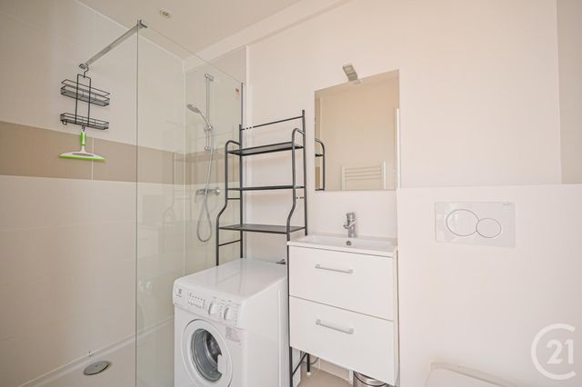 Appartement F2 à louer - 2 pièces - 44.8 m2 - PARIS - 75016 - ILE-DE-FRANCE - Century 21 Auteuil Immobilier