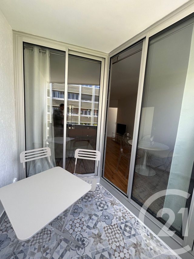 Appartement F2 à louer - 2 pièces - 50.65 m2 - PARIS - 75016 - ILE-DE-FRANCE - Century 21 Auteuil Immobilier
