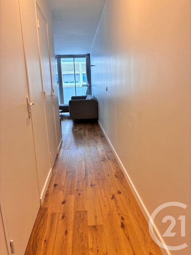Appartement F2 à louer - 2 pièces - 50.65 m2 - PARIS - 75016 - ILE-DE-FRANCE - Century 21 Auteuil Immobilier