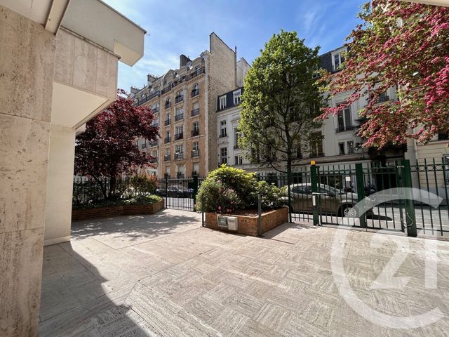 Appartement F2 à louer - 2 pièces - 50.65 m2 - PARIS - 75016 - ILE-DE-FRANCE - Century 21 Auteuil Immobilier