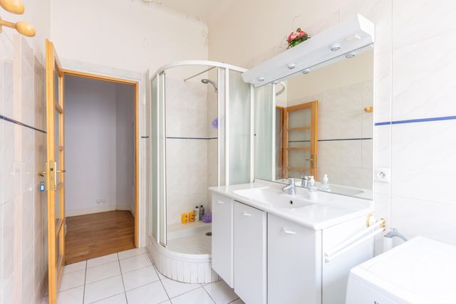 Appartement F2 à louer - 2 pièces - 57.01 m2 - PARIS - 75016 - ILE-DE-FRANCE - Century 21 Auteuil Immobilier