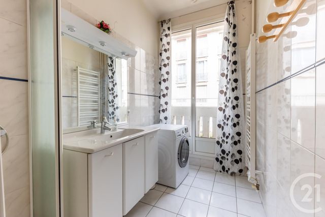 Appartement F2 à louer - 2 pièces - 57.01 m2 - PARIS - 75016 - ILE-DE-FRANCE - Century 21 Auteuil Immobilier