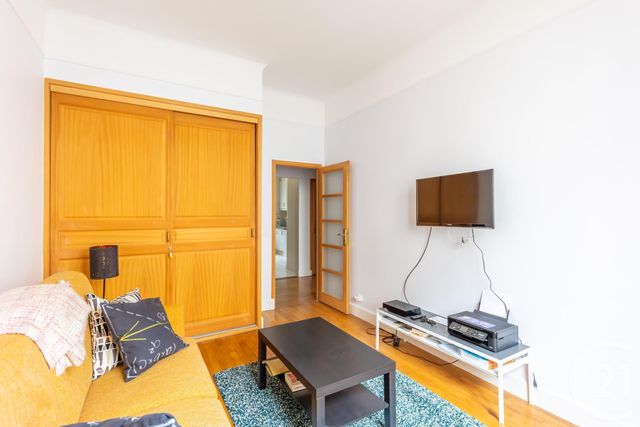 Appartement F2 à louer - 2 pièces - 57.01 m2 - PARIS - 75016 - ILE-DE-FRANCE - Century 21 Auteuil Immobilier
