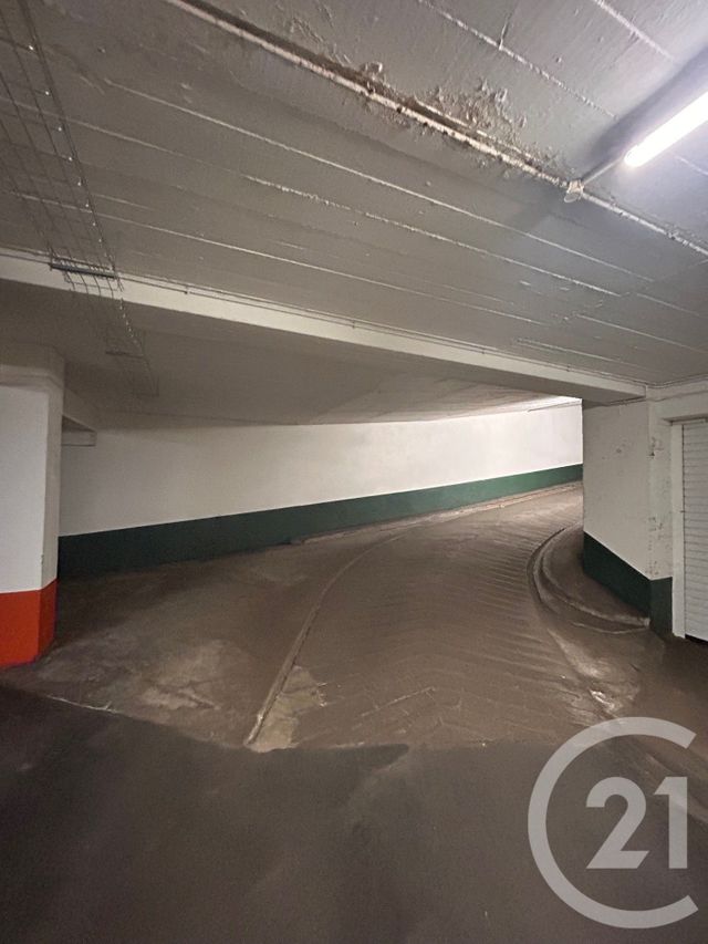 parking à louer - 11.22 m2 - PARIS - 75016 - ILE-DE-FRANCE - Century 21 Auteuil Immobilier