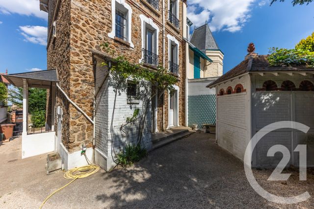 maison à louer - 7 pièces - 155.77 m2 - ST CLOUD - 92 - ILE-DE-FRANCE - Century 21 Auteuil Immobilier