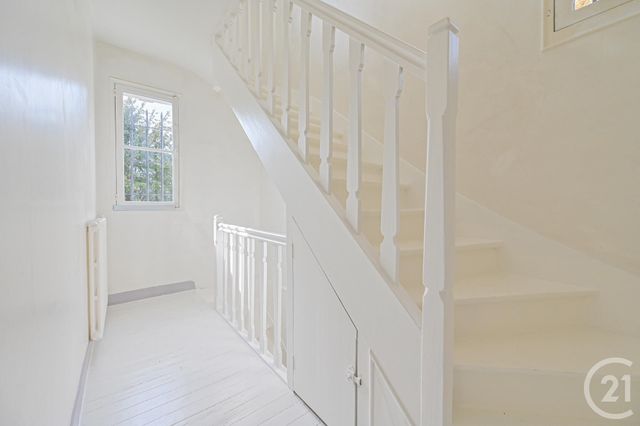 maison à louer - 7 pièces - 155.77 m2 - ST CLOUD - 92 - ILE-DE-FRANCE - Century 21 Auteuil Immobilier