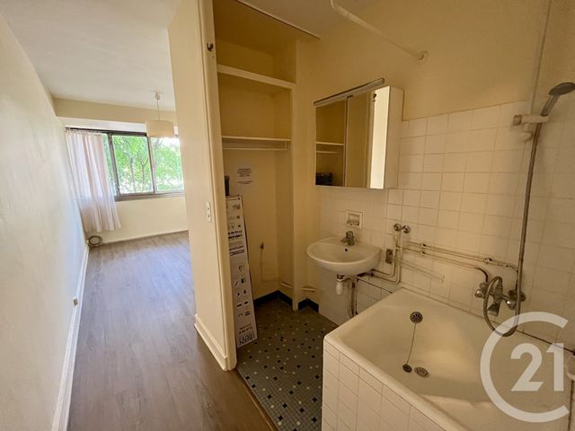 Appartement Chambre à vendre - 1 pièce - 12.91 m2 - PARIS - 75016 - ILE-DE-FRANCE - Century 21 Auteuil Immobilier