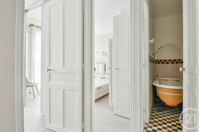 Appartement F2 à louer - 2 pièces - 37.68 m2 - PARIS - 75016 - ILE-DE-FRANCE - Century 21 Auteuil Immobilier