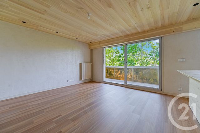 Appartement F3 à louer - 3 pièces - 69.8 m2 - PARIS - 75016 - ILE-DE-FRANCE - Century 21 Auteuil Immobilier