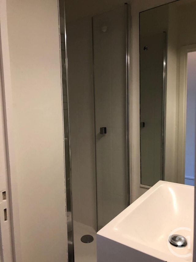 Appartement Studio à louer - 1 pièce - 12.16 m2 - PARIS - 75016 - ILE-DE-FRANCE - Century 21 Auteuil Immobilier