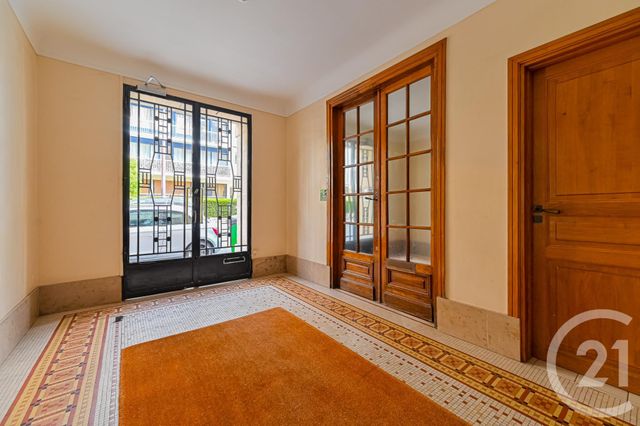 Appartement F2 à vendre - 2 pièces - 44.09 m2 - PARIS - 75016 - ILE-DE-FRANCE - Century 21 Auteuil Immobilier