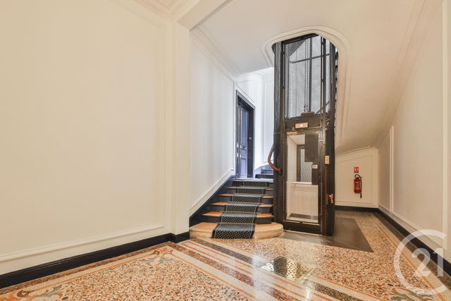 Appartement F6 à vendre - 6 pièces - 208.93 m2 - PARIS - 75016 - ILE-DE-FRANCE - Century 21 Auteuil Immobilier