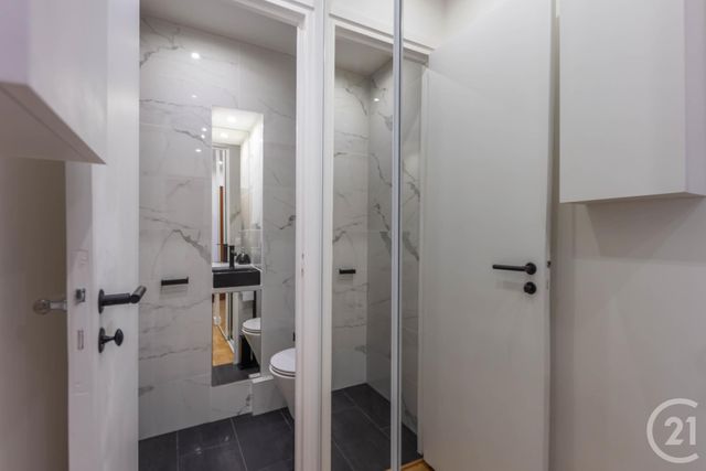 Appartement F2 à louer - 2 pièces - 41.26 m2 - PARIS - 75016 - ILE-DE-FRANCE - Century 21 Auteuil Immobilier