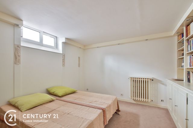 Afficher la photo en grand maison à vendre - 7 pièces - 200.0 m2 - PARIS - 75014 - ILE-DE-FRANCE - Century 21 Auteuil Immobilier