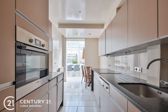 Afficher la photo en grand maison à vendre - 7 pièces - 200.0 m2 - PARIS - 75014 - ILE-DE-FRANCE - Century 21 Auteuil Immobilier