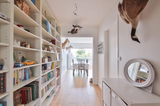 Afficher la photo en grand Appartement F5 à vendre - 5 pièces - 130.0 m2 - PARIS - 75016 - ILE-DE-FRANCE - Century 21 Auteuil Immobilier