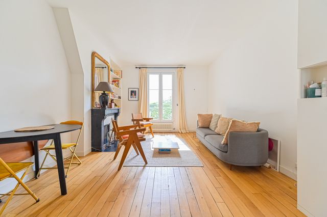 Appartement F2 à louer - 2 pièces - 40.35 m2 - PARIS - 75016 - ILE-DE-FRANCE - Century 21 Auteuil Immobilier