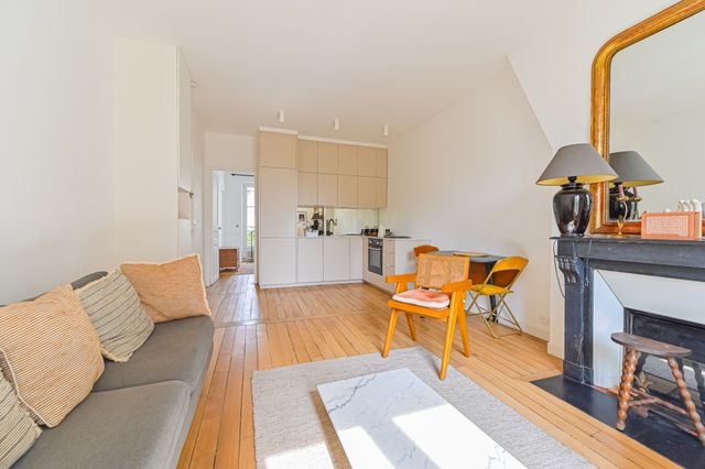 Appartement F2 à louer - 2 pièces - 40.35 m2 - PARIS - 75016 - ILE-DE-FRANCE - Century 21 Auteuil Immobilier